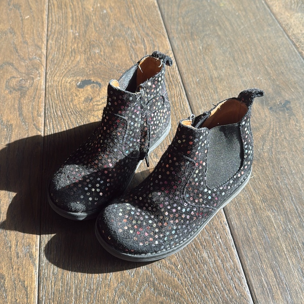Froddo toddler size 27 (US Toddler 10.5) Polka Dot boots. Smoke free home.